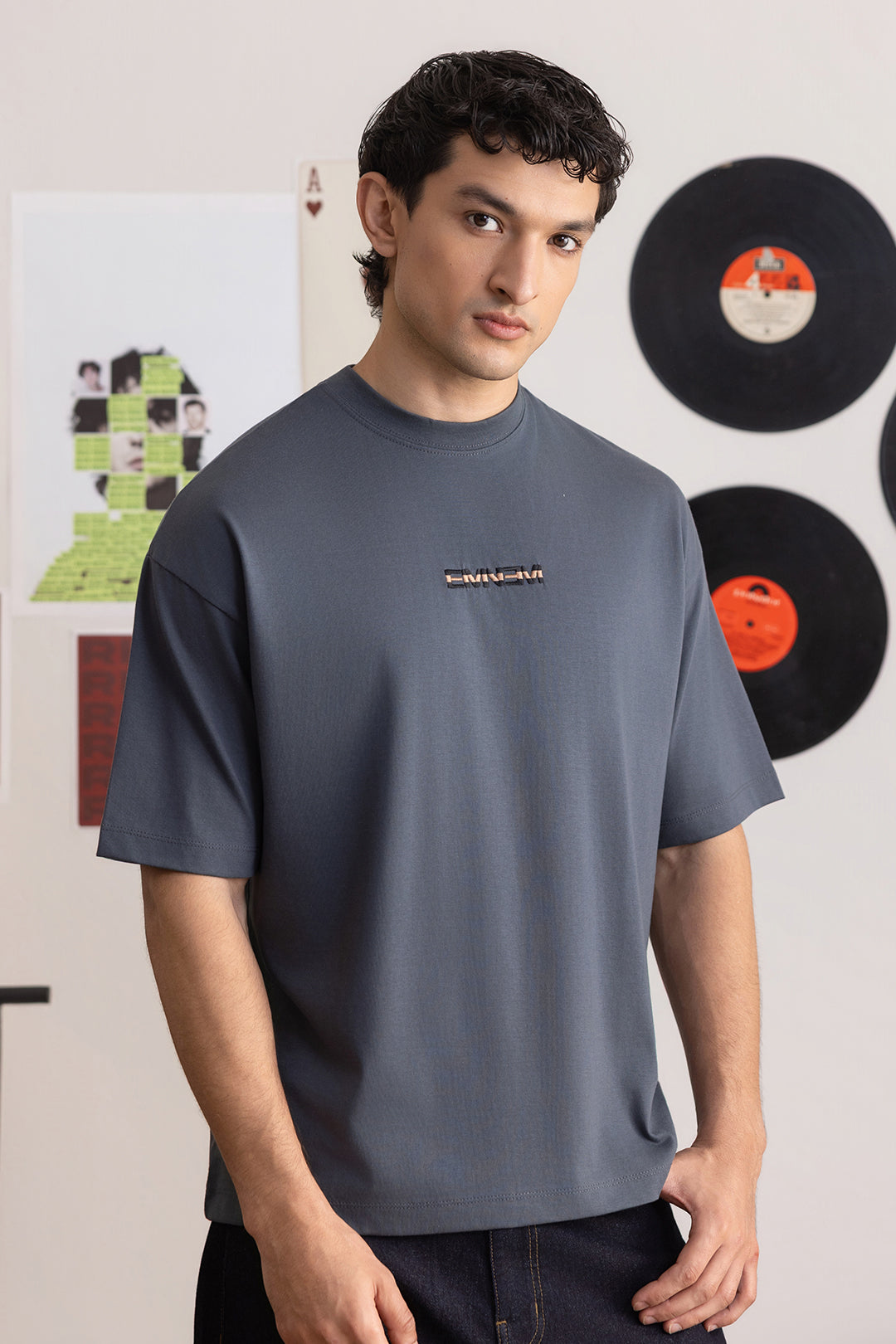 Oversized Graphic T-Shirt - D099