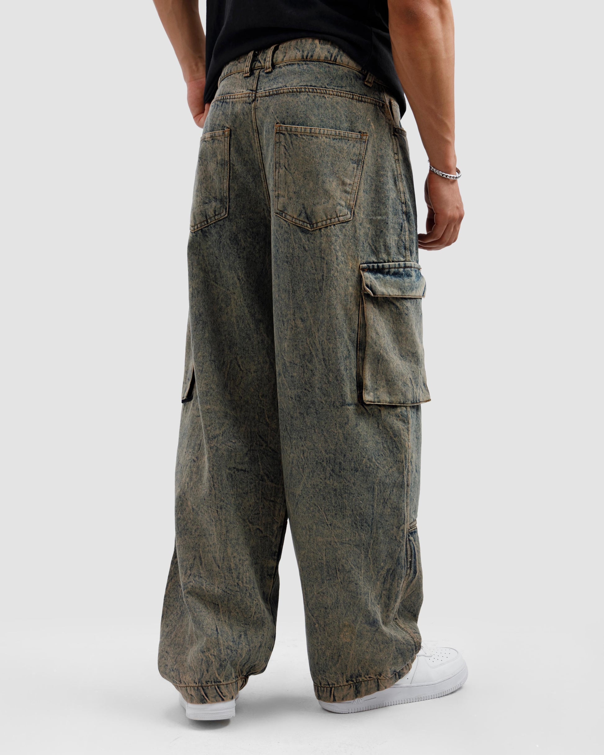 Detailed Cargo Jeans