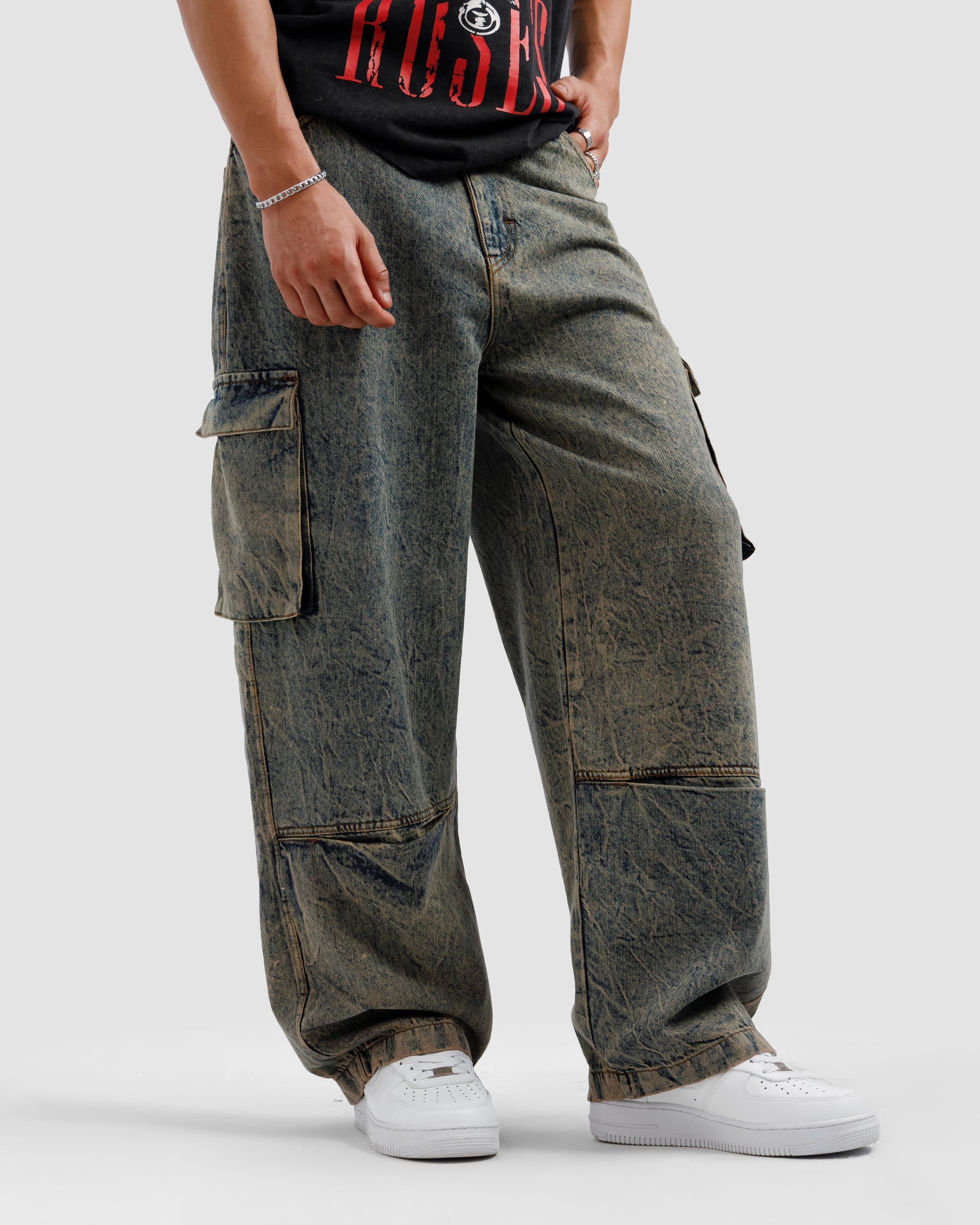 Detailed Cargo Jeans