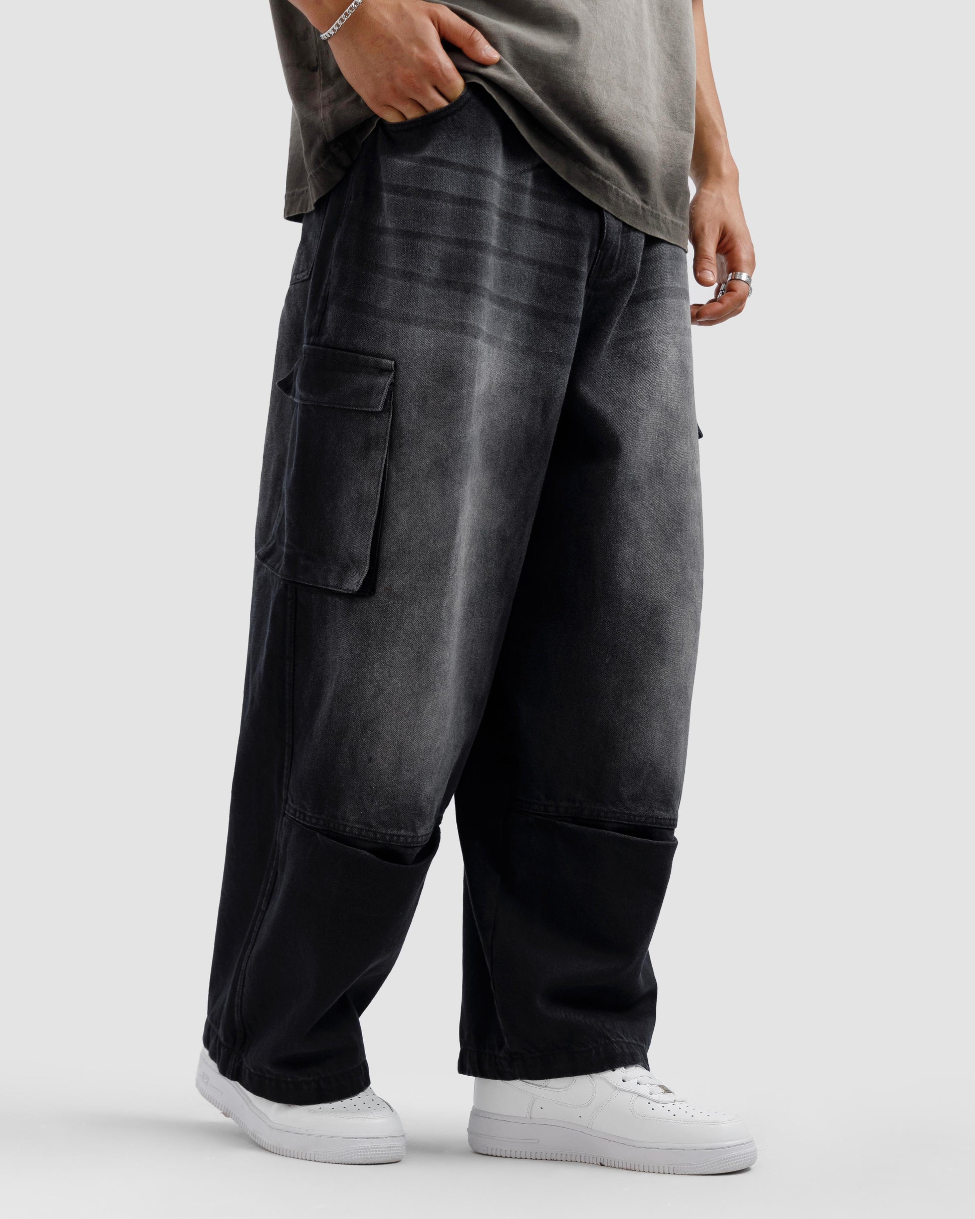 Detailed Cargo Jeans