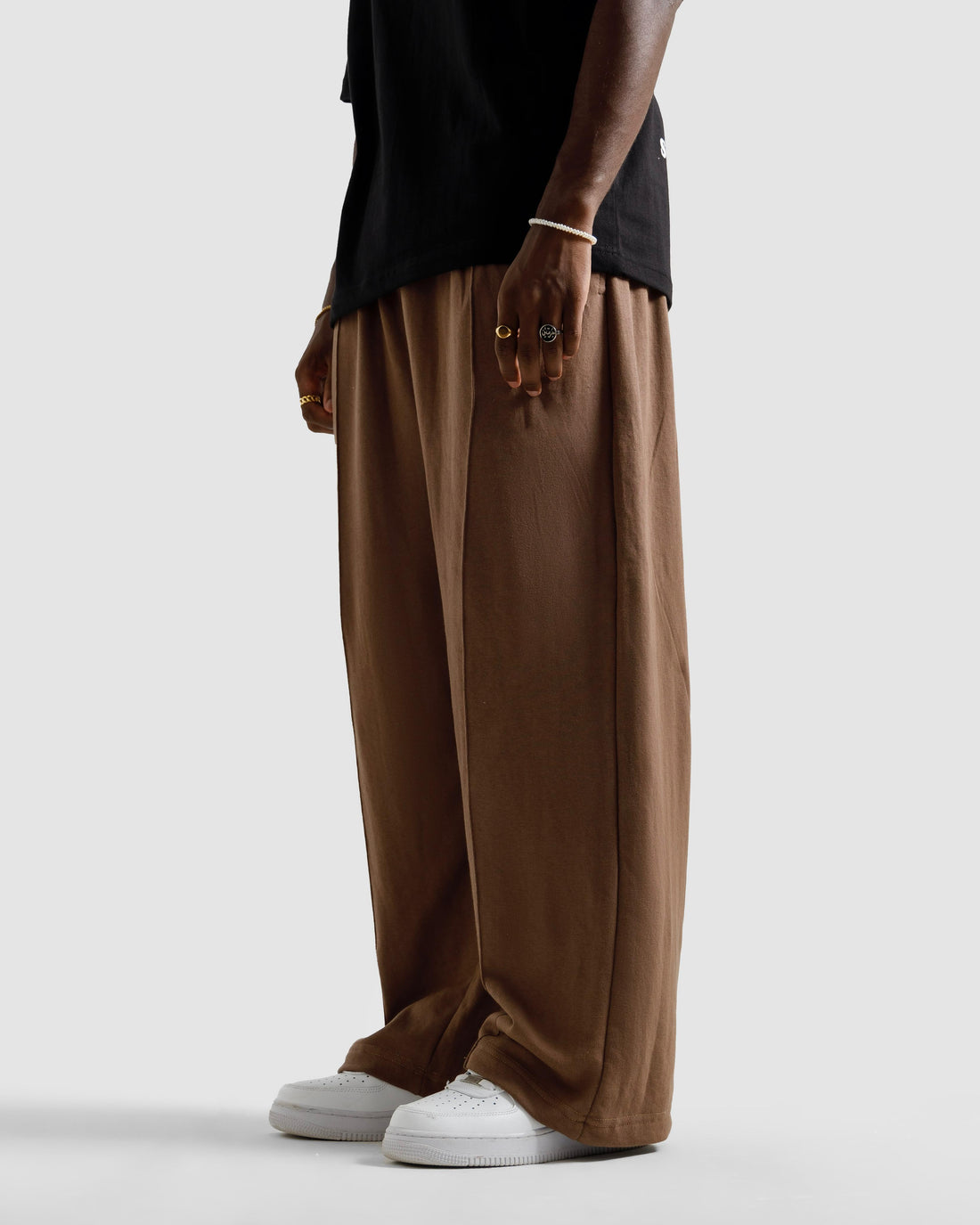 Straight-Leg Pleated Baggy Trousers