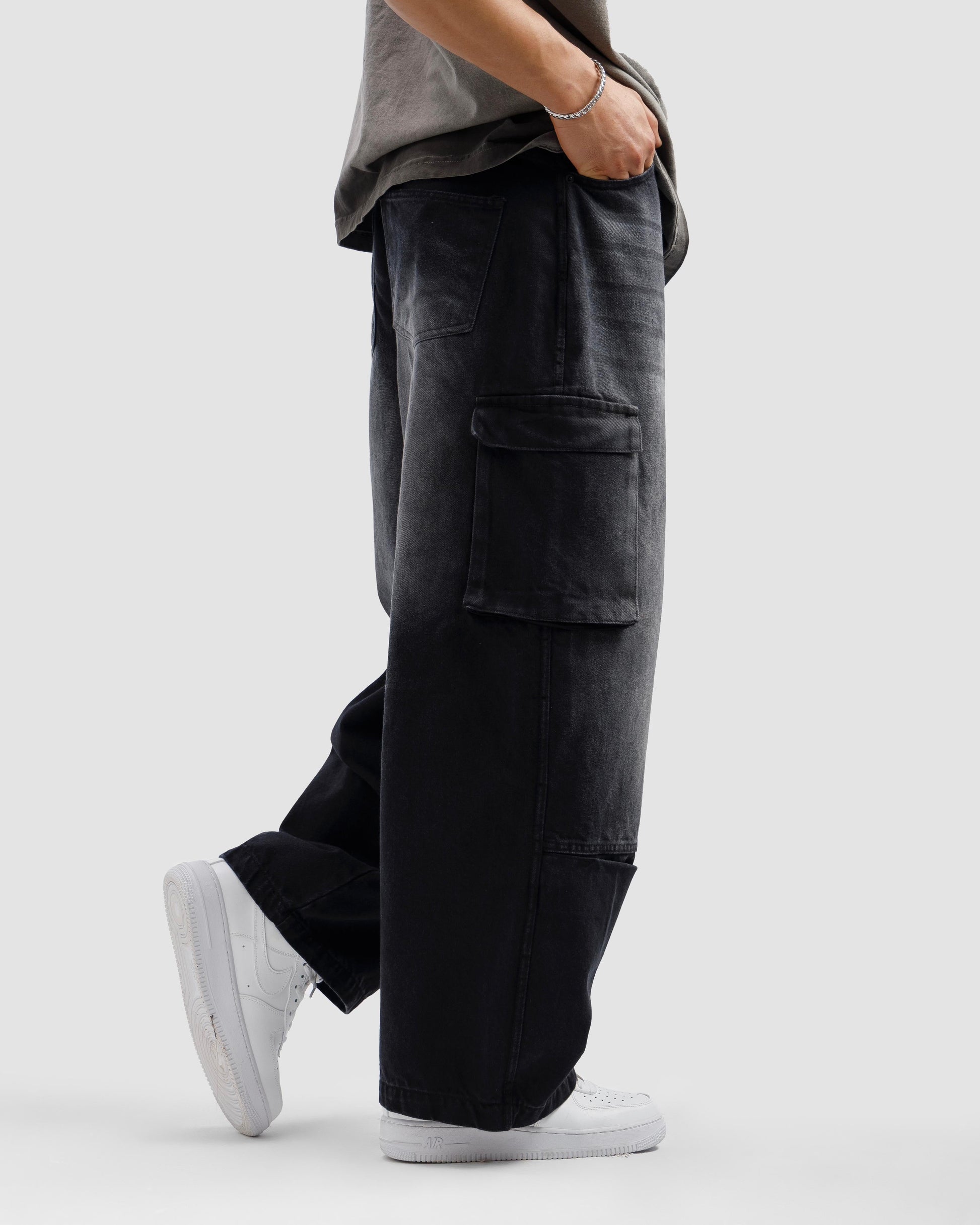 Detailed Cargo Jeans